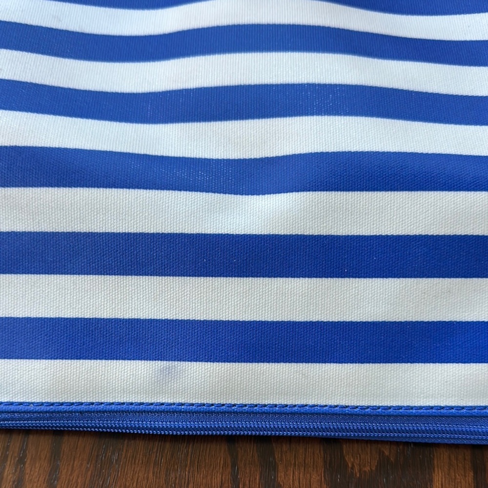 Kate Spade Make a Splash Nautical Blue and White Canvas Tote - Picture 3 of 9